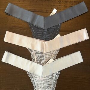 Victoria's Secret 3 Lace Thong Bundle